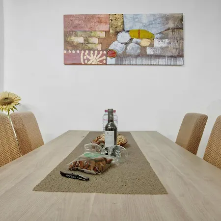 Host Albina Apartment *